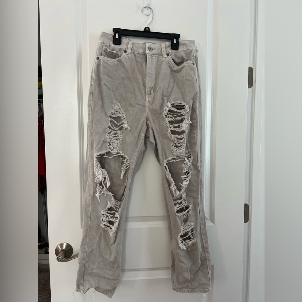 American Eagle Gray Ripped Mom Jeans